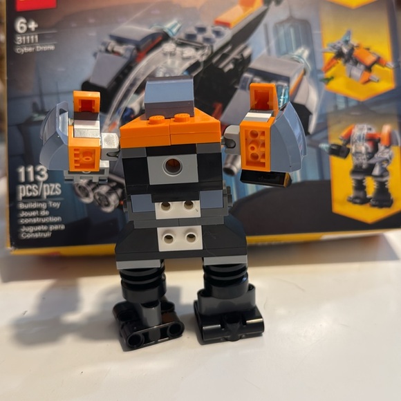 Lego creator number 31111 Cyber Drone - Picture 7 of 7